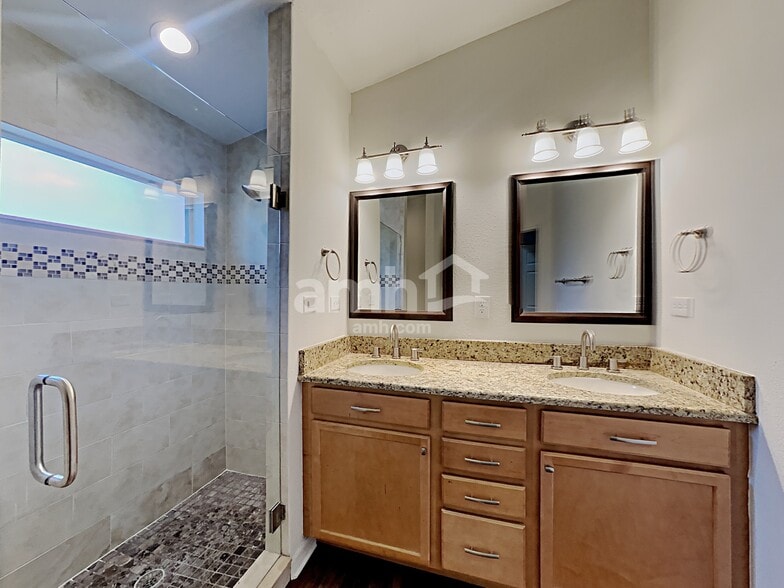 Building Photo - 4514 Preston Woods Dr