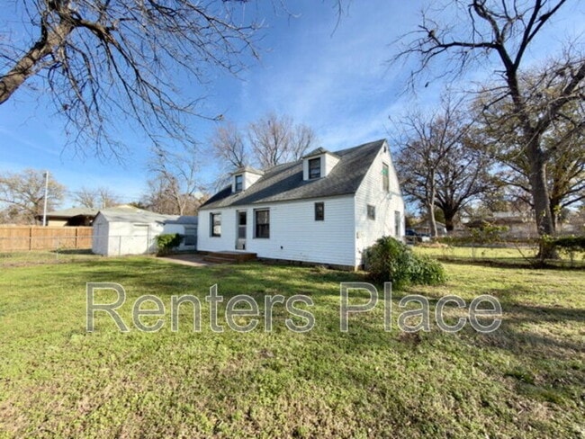 Building Photo - 5736 S Quincy Pl