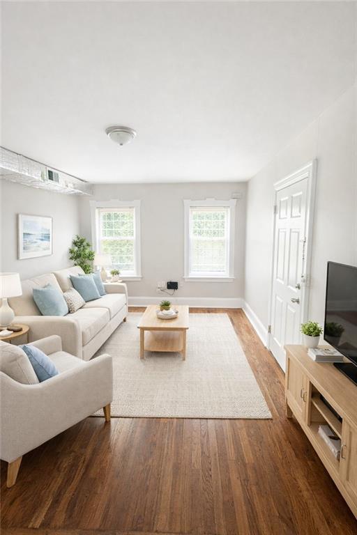 Building Photo - 422 Pawtucket Ave