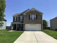 Building Photo - 489 Bourneside Dr
