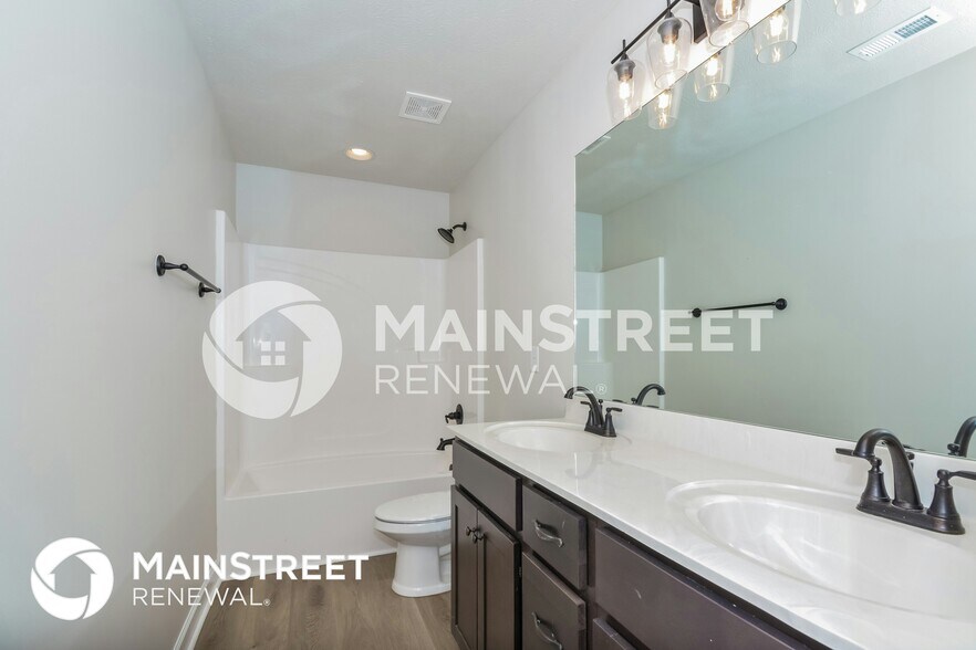 Building Photo - 3230 Volta Rd