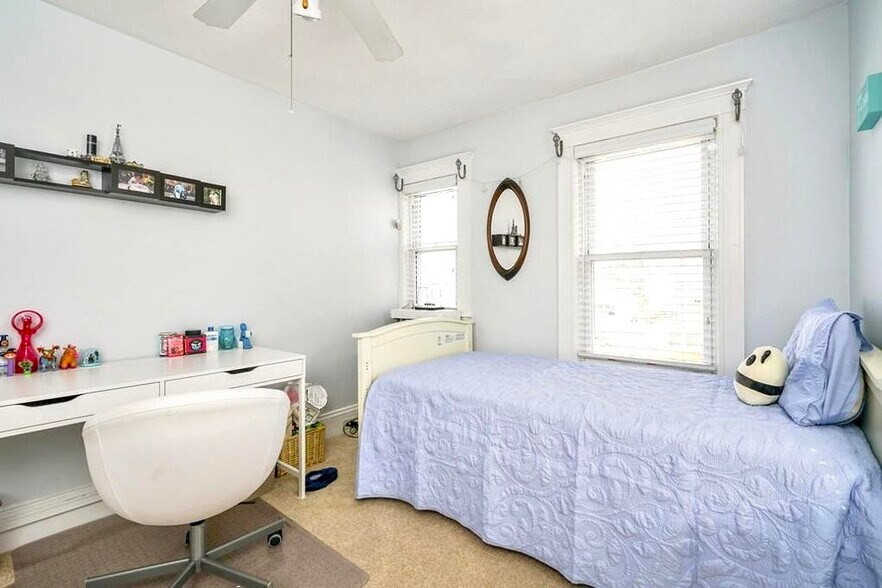 Building Photo - 86 Palfrey Rd