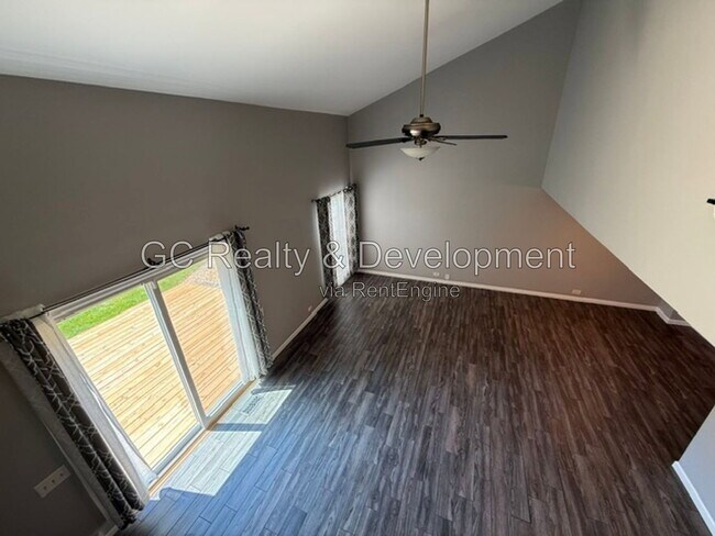 Building Photo - 1695 Pebble Beach Cir