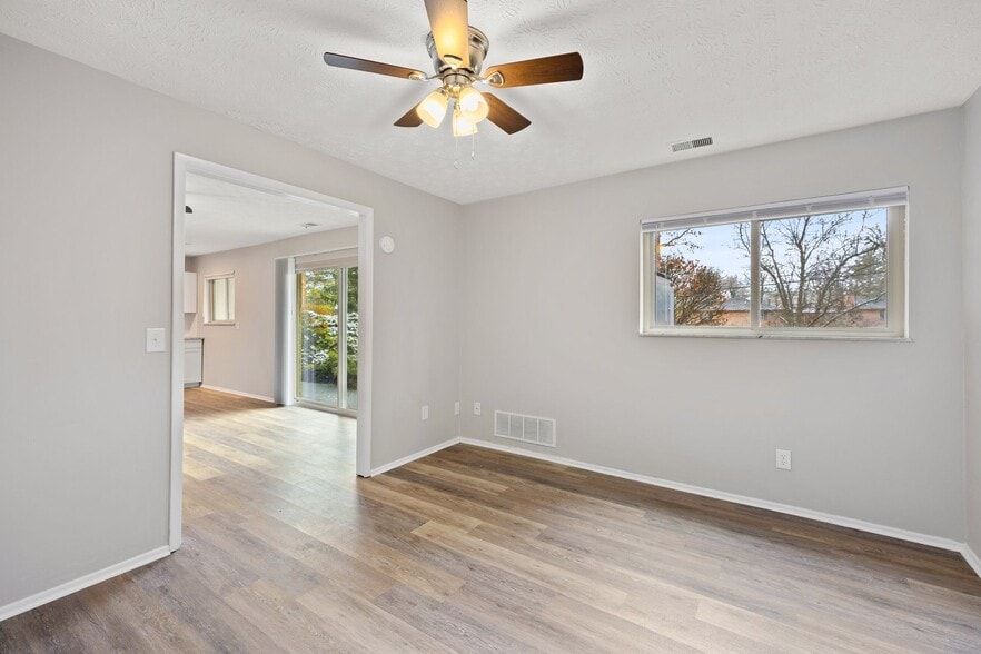 Building Photo - The Heritage at Wyoming