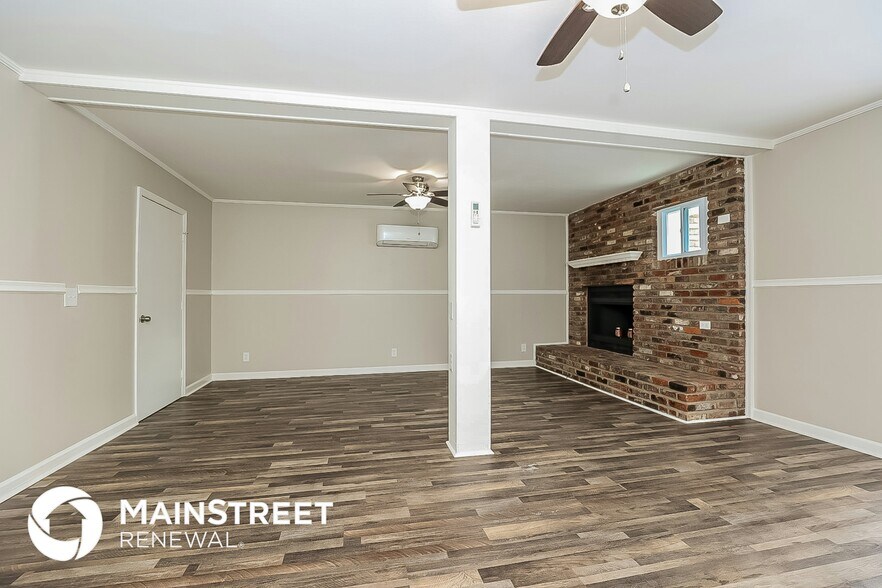 Building Photo - 104 Jonesboro Ct