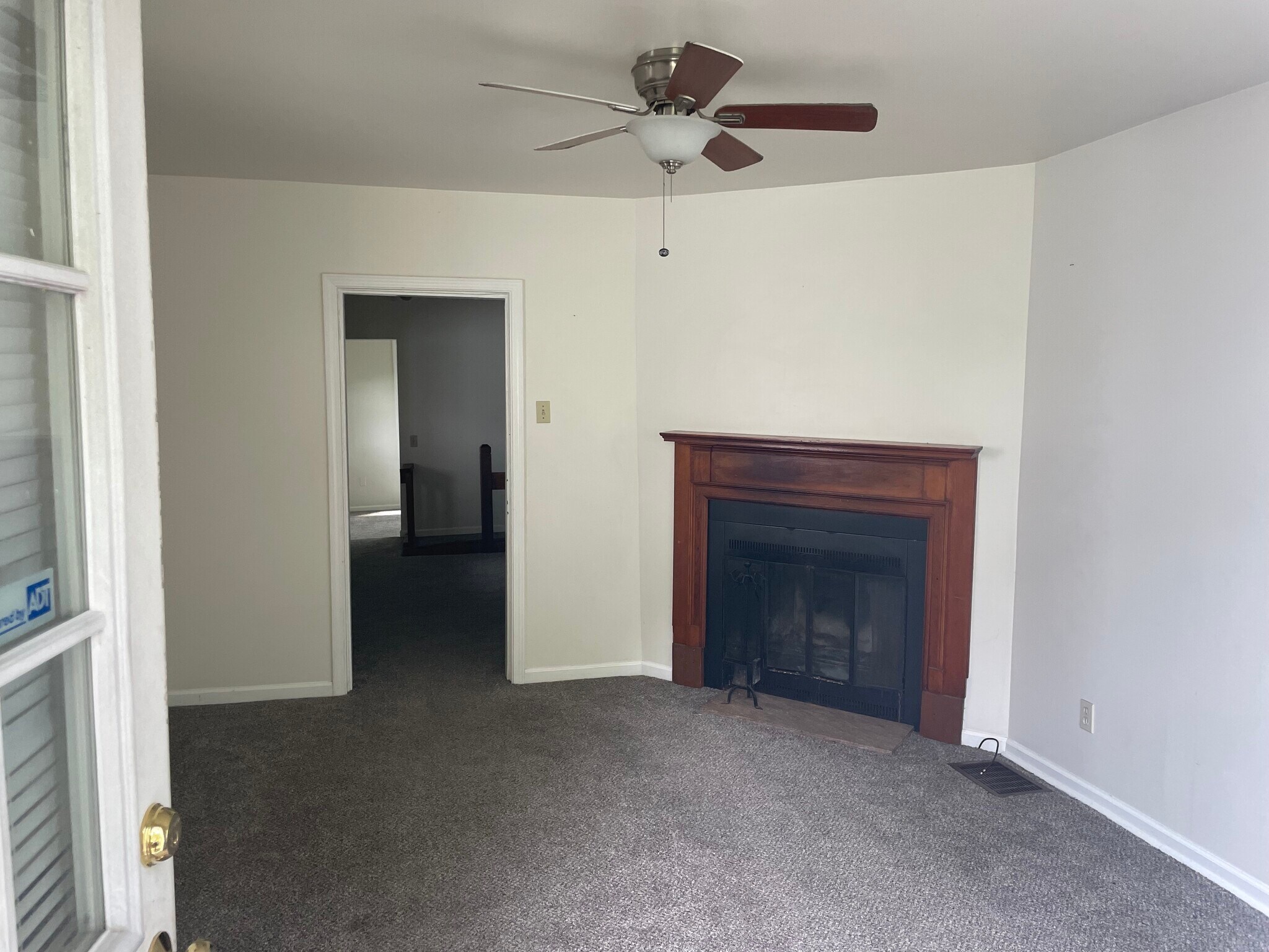 Building Photo - 214 Wright Street