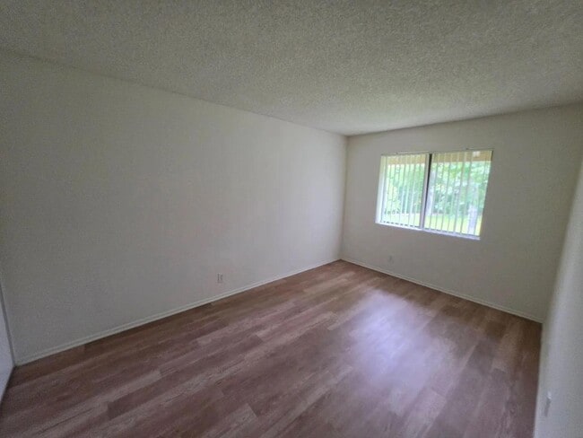 Building Photo - 26257 Hillsford Pl