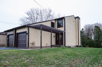 Building Photo - 147 Idlewood Blvd