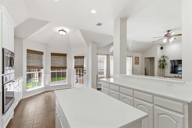 Building Photo - 1503 Glade Point Dr