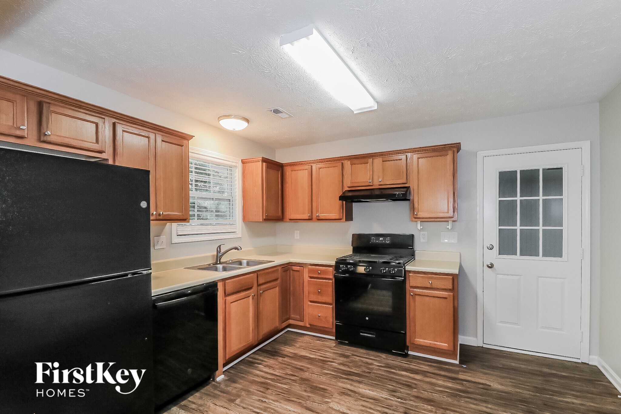 Building Photo - 4665 Jamerson Forest Pkwy
