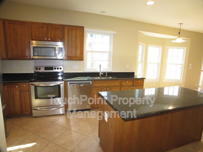 Building Photo - 6532 Outerbridge Lane