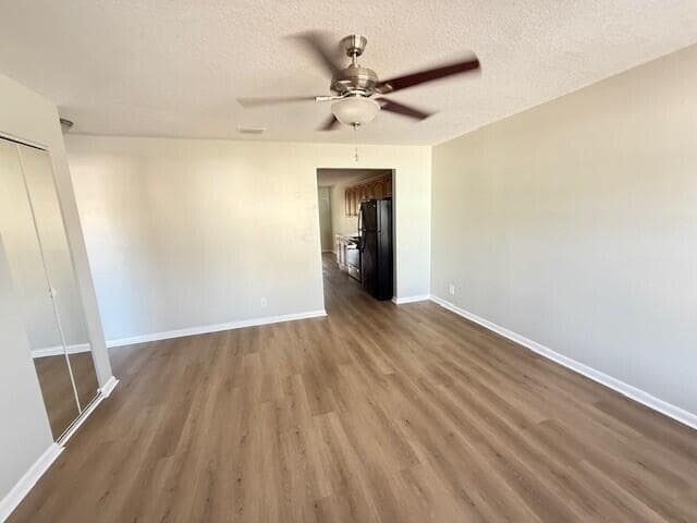 Building Photo - 8810 SE Hobe Ridge Ave