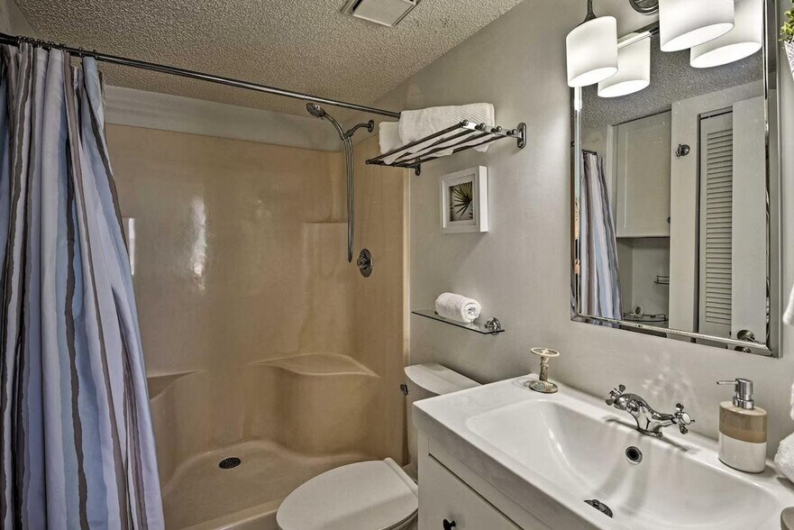 Building Photo - 2730 Ocean Shore Blvd