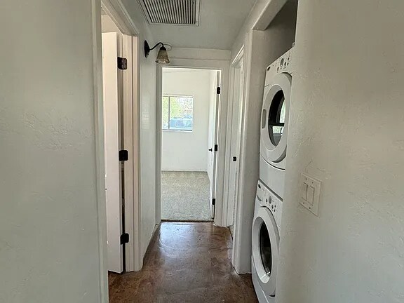 Building Photo - 120 N Campbell Ave