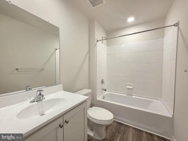 Building Photo - 1105 Albritton Ln