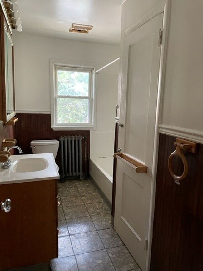 Building Photo - 2558 N 5th St