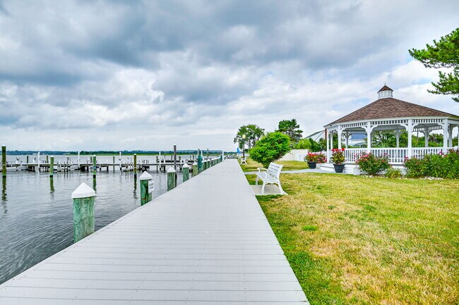 Building Photo - 97 Wharfside Dr