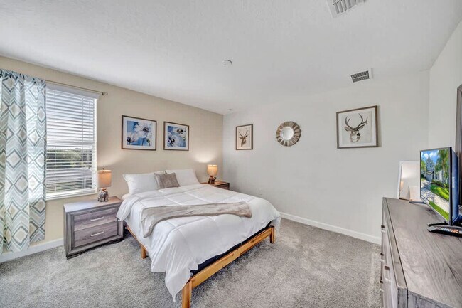 Building Photo - 1605 Maidstone Ct