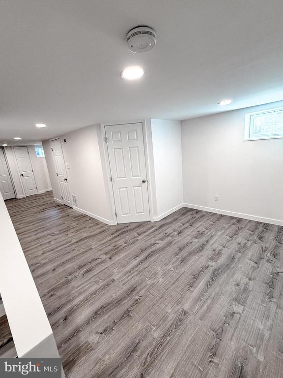 Building Photo - 7713 Baltimore St