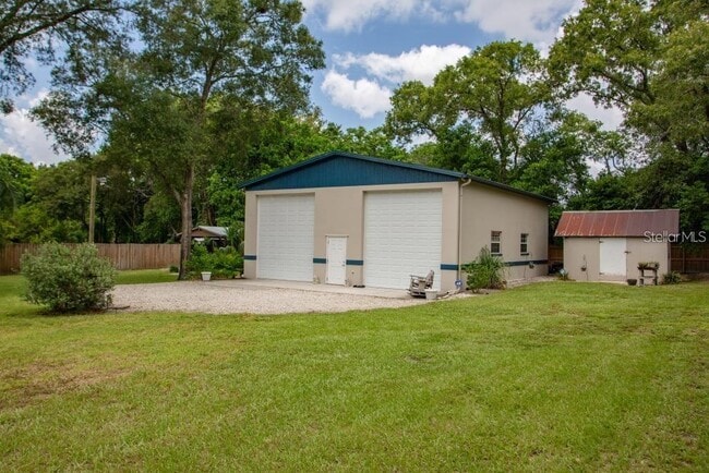 Building Photo - 12802 N 53rd St