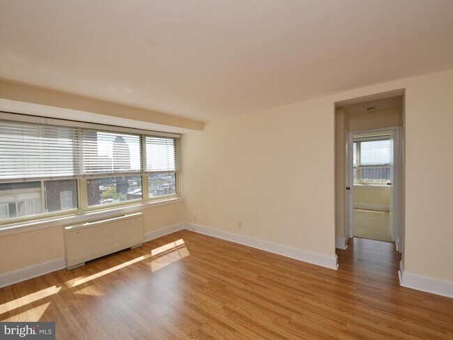 Building Photo - 1806 Rittenhouse Square