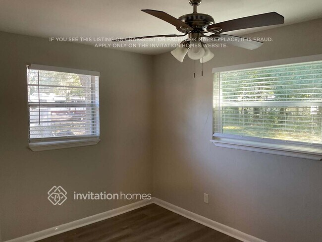 Building Photo - 4914 Donnybrook Ave