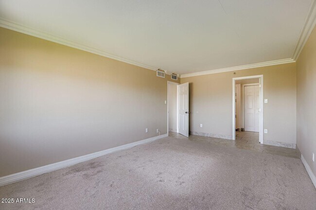 Building Photo - 7970 E Camelback Rd