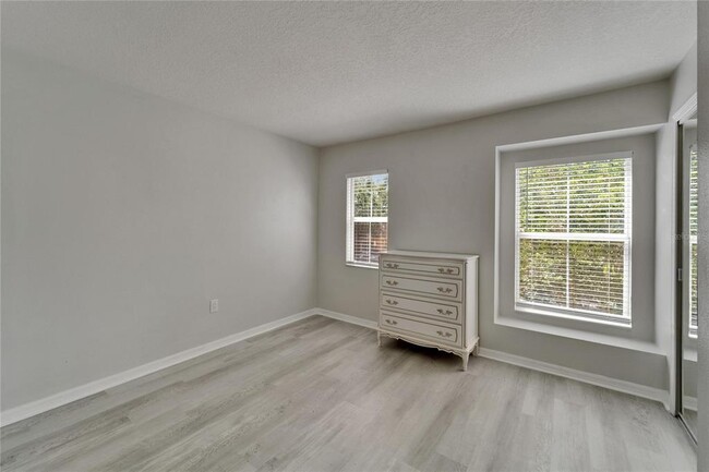 Building Photo - 10840 Lake St Charles Blvd