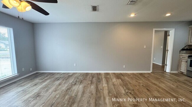 Building Photo - 3416 27th St