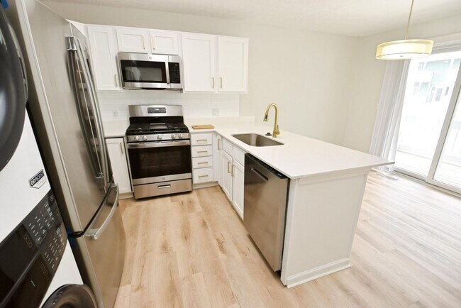 Building Photo - 18085 Bulla Rd