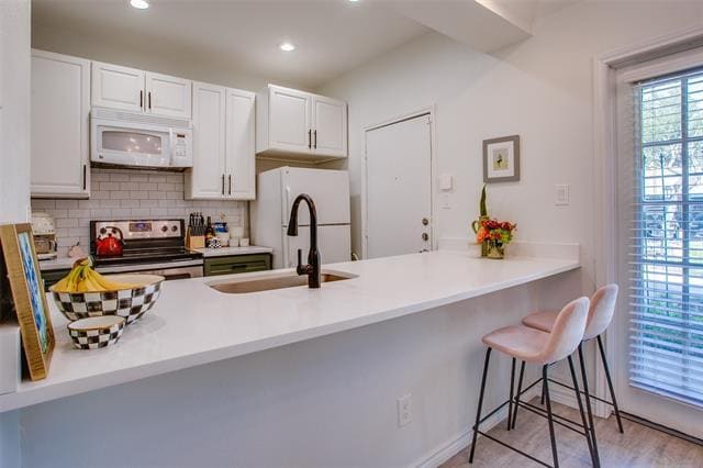 Building Photo - 3105 San Jacinto St