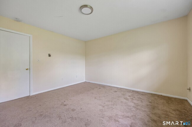 Building Photo - 54 Buckridge Rd