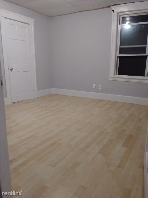 Building Photo - 138 Green St
