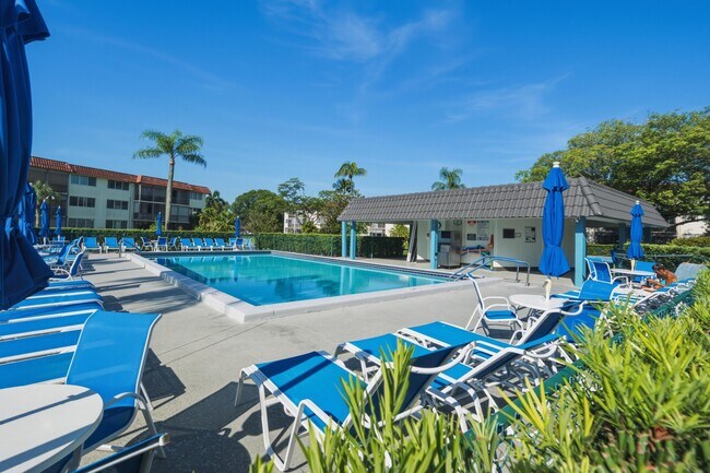 Building Photo - 9420 S Hollybrook Lake Dr