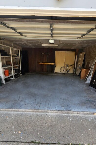 Building Photo - 1310 El Camino Real