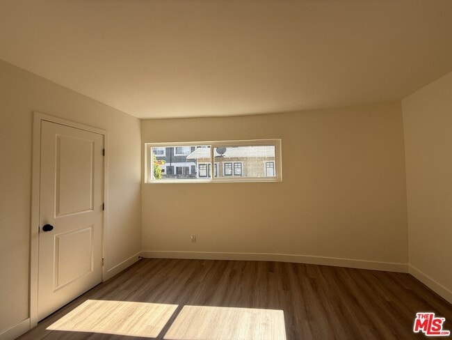 Building Photo - 1743 9th St