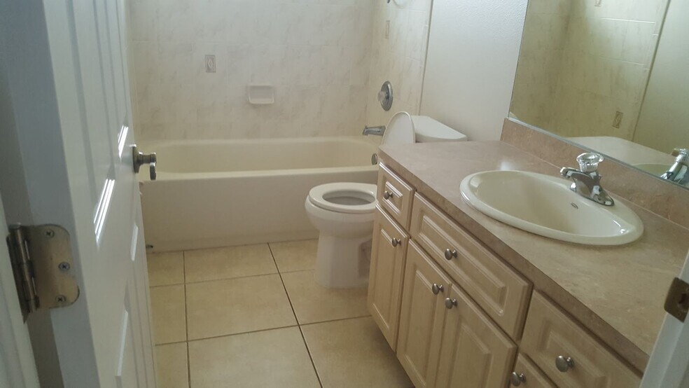 Building Photo - Coming early July ! Gorgeous home overlooking lake