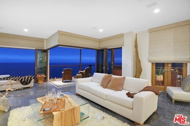 Building Photo - 22630 Pacific Coast Hwy