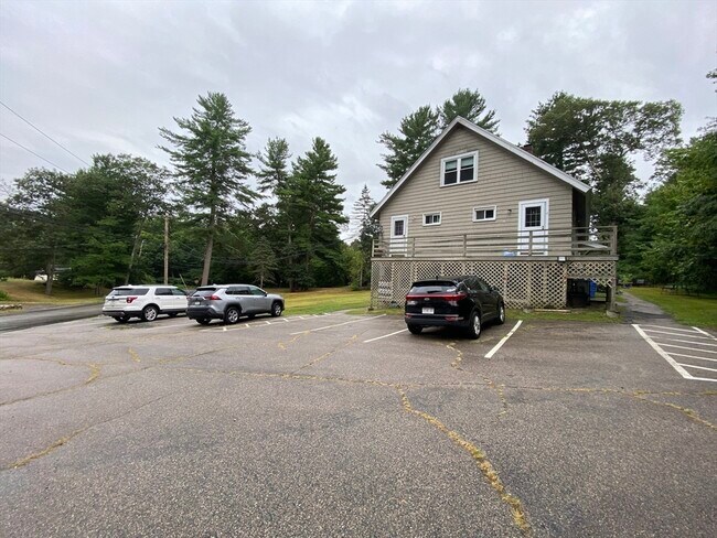 Building Photo - 12 Cedar St