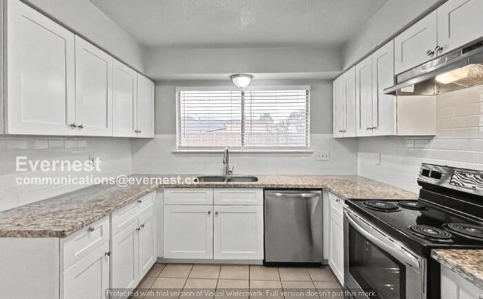 Building Photo - 11926 Loveland Pass Dr