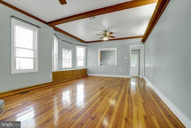 Building Photo - 109 Printz Ave