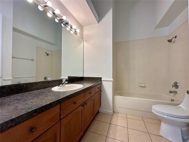 Building Photo - 2851 Oconnell Dr