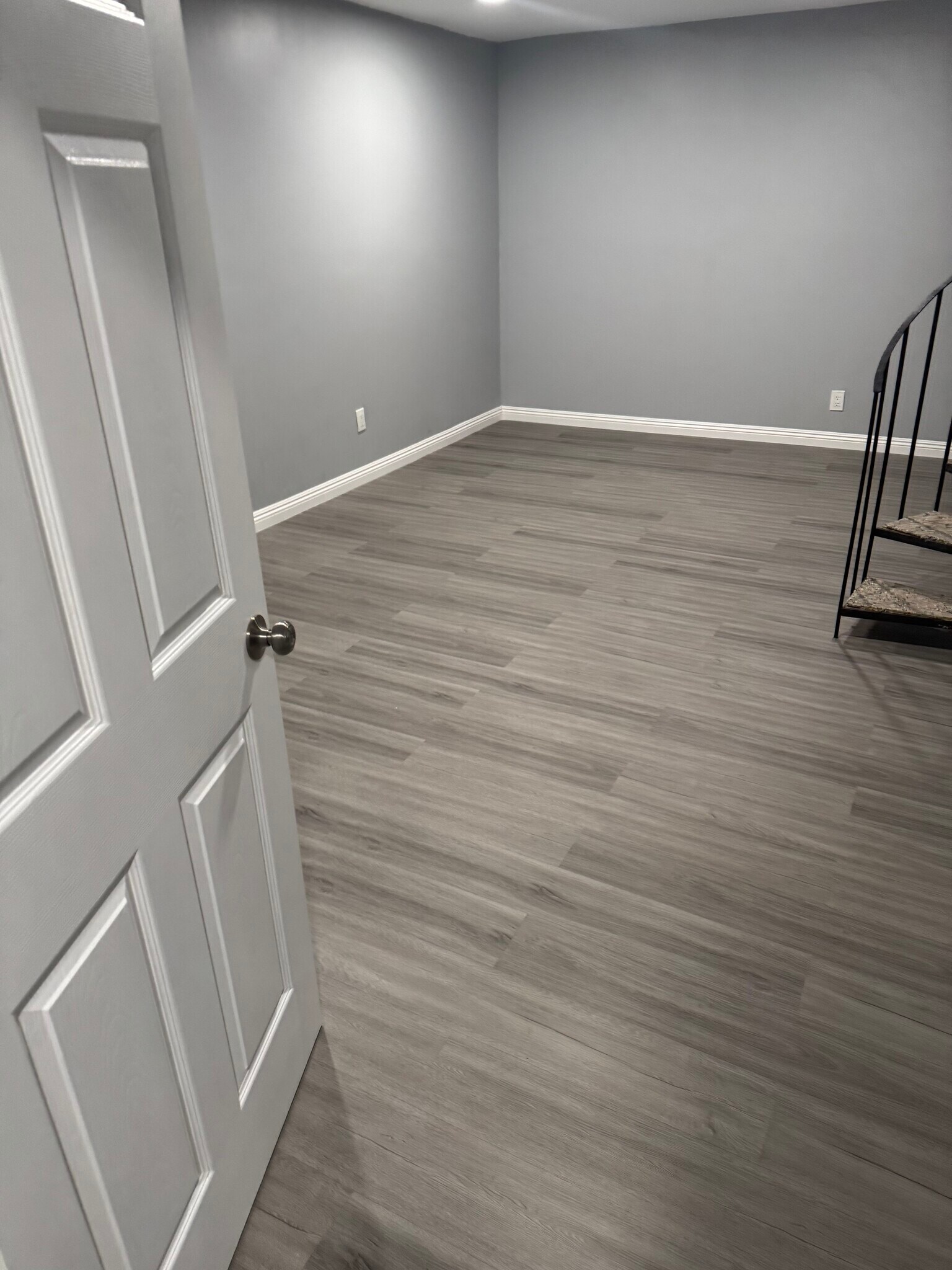 Family Room - 19110 Annalee Ave