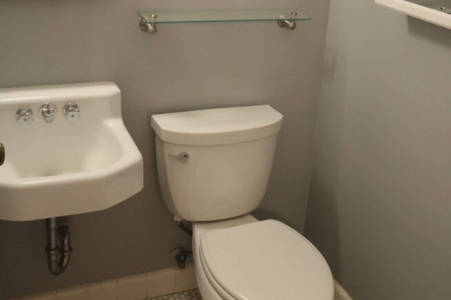 Master BR - Half Bathroom - 323 N Eton St