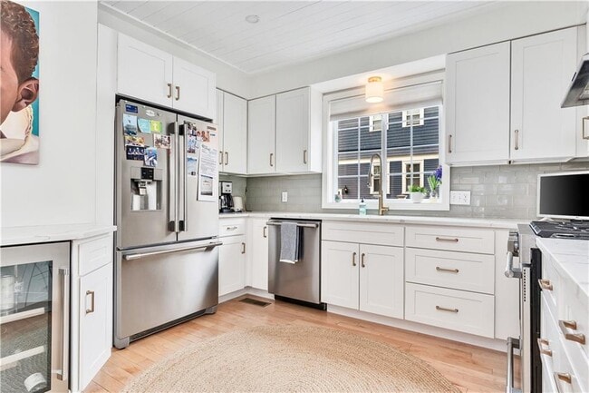 Building Photo - 12 Observatory Ave