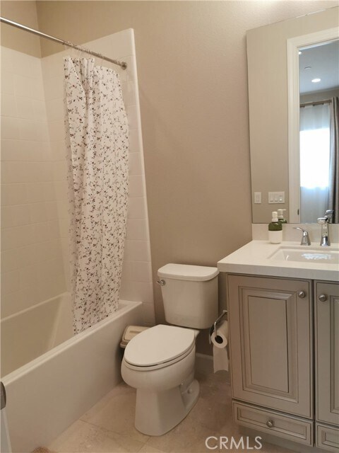 Building Photo - 16 Branding Iron