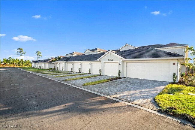 Building Photo - 15155 Bluffton Ln