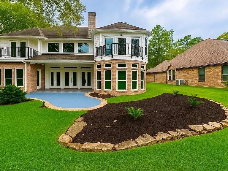 Building Photo - 3230 Lake Island Dr