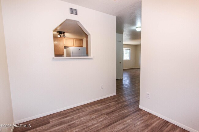 Building Photo - 7100 Spouse Dr