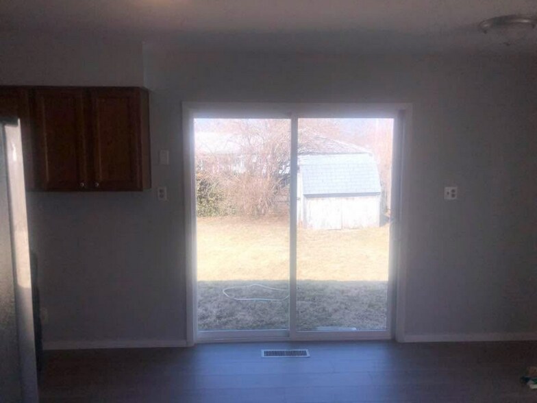 Building Photo - 2208 Shasta Dr
